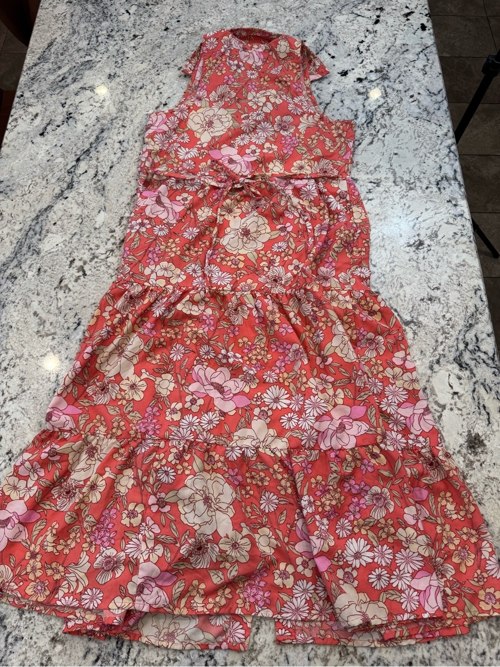 BOG Collective Coral Floral Tiered Midi Dress Size M Spring - Picture 9 of 9